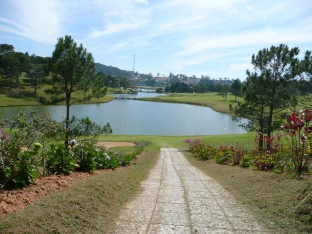 du lich da lat, tour du lich da lat, san golf da lat photo
